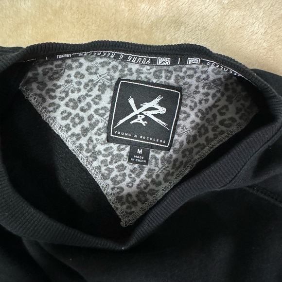 Young & Reckless OG Crewneck - Picture 5 of 7